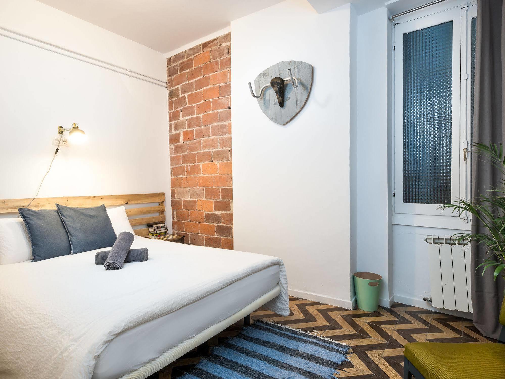 Off Beat Guesthouse - Self-Check-In - Sleep Conscious San Sebastián Exterior foto