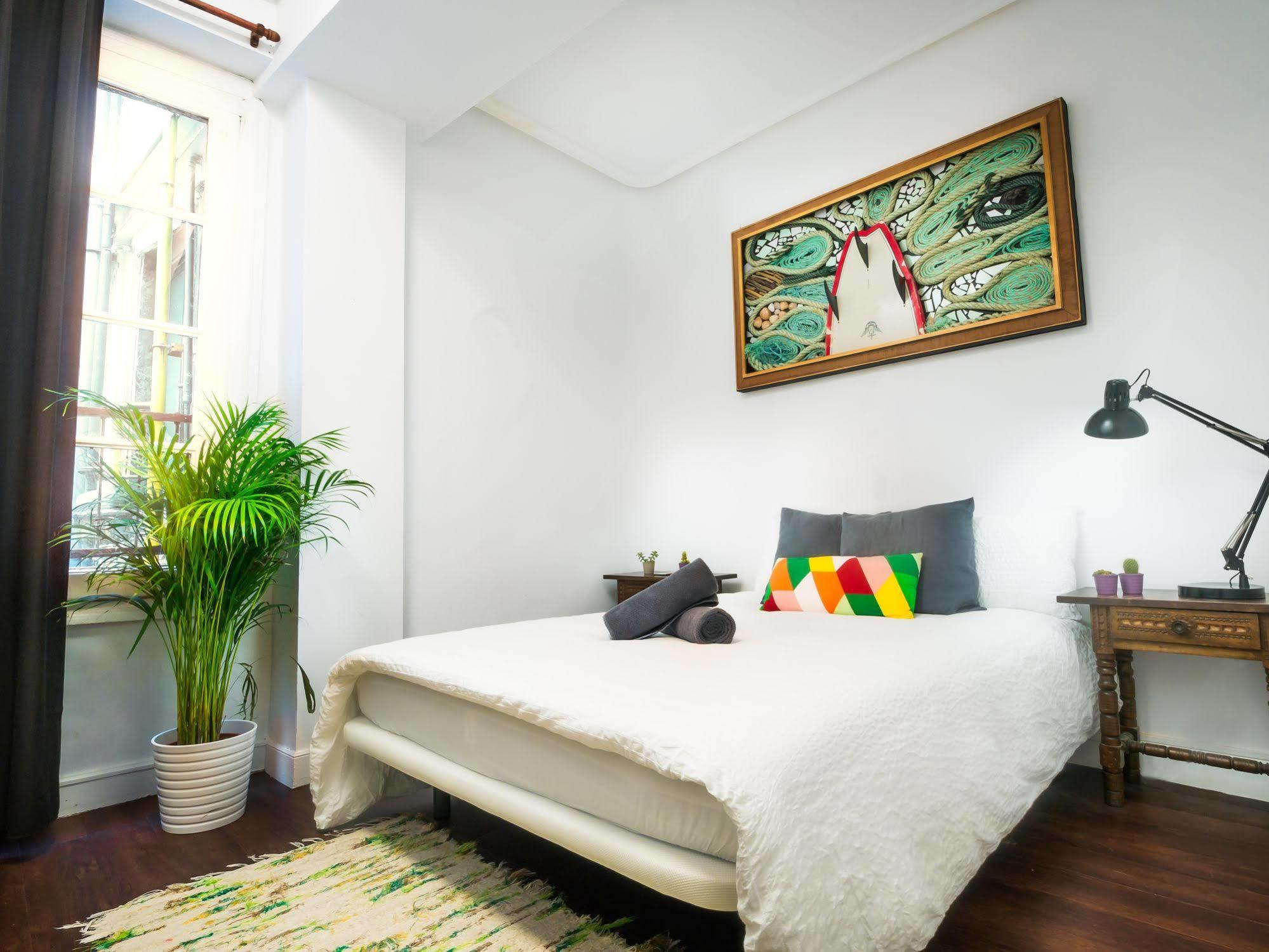 Off Beat Guesthouse - Self-Check-In - Sleep Conscious San Sebastián Exterior foto